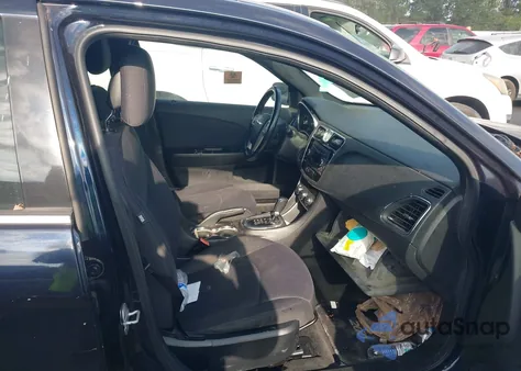 2012 Chrysler 200 Touring из США, поврежденный, VIN 1C3CCBBB4CN301316